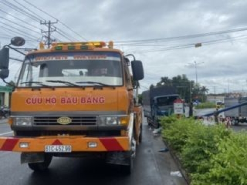 Các lưu ý khi sử dụng dịch vụ cứu hộ ô tô vào ban đêm